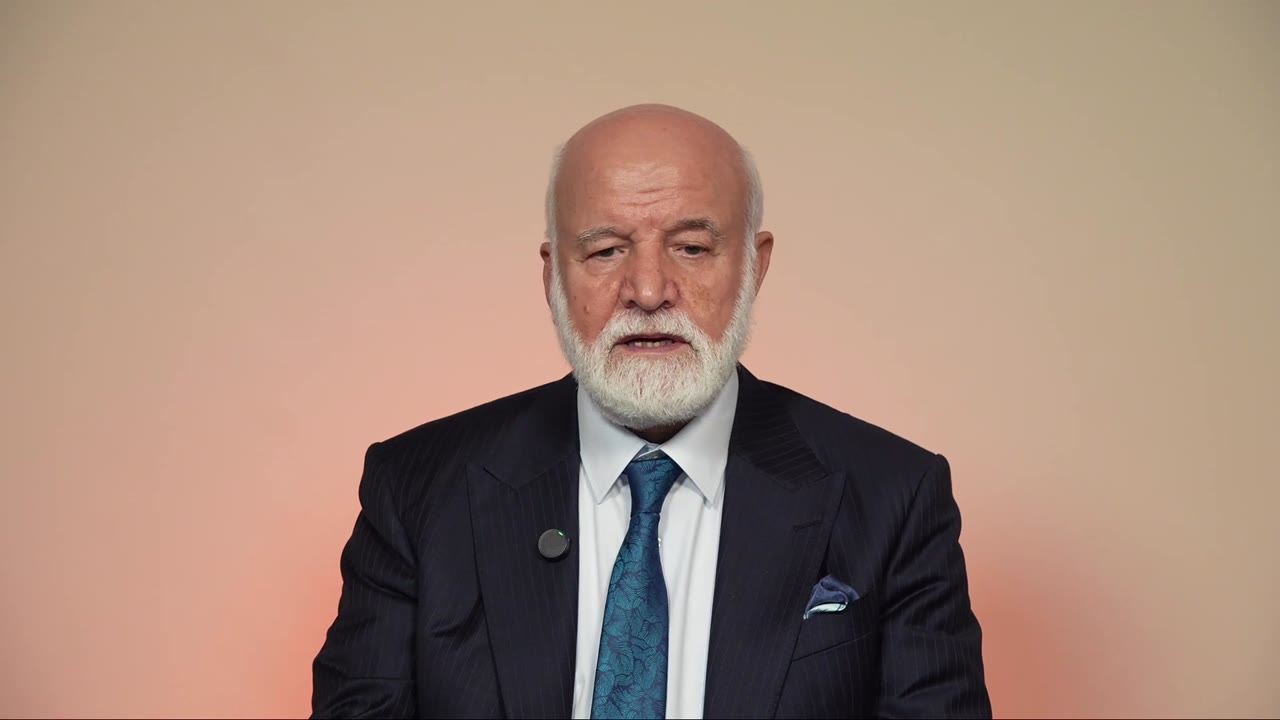Allah Neden En Çok İnsanı Sever?